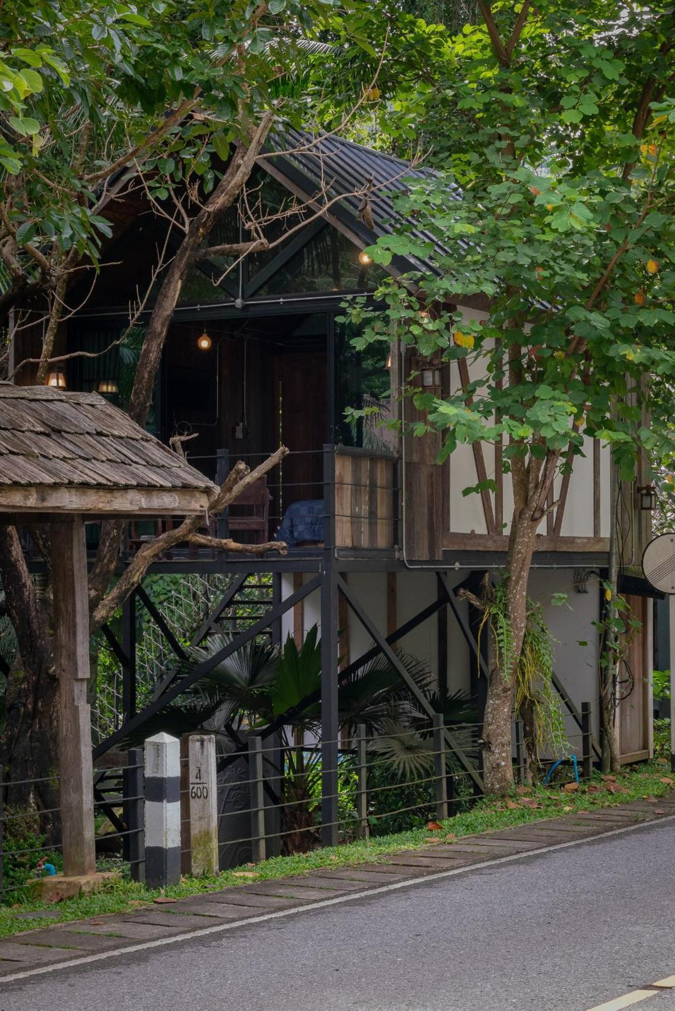 Wilderness Treehouse Doi Saket Exterior foto