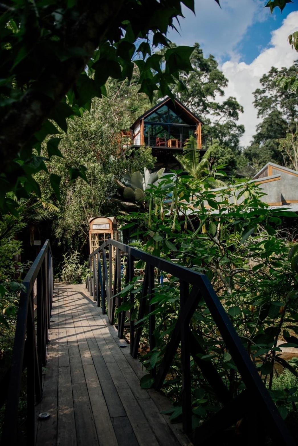 Wilderness Treehouse Doi Saket Exterior foto